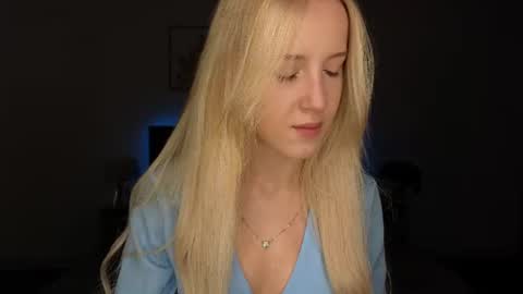 Snapshot of adele_armas chatting on July 26, 9:21 pm Adele online show from July 26, 9:21 pm