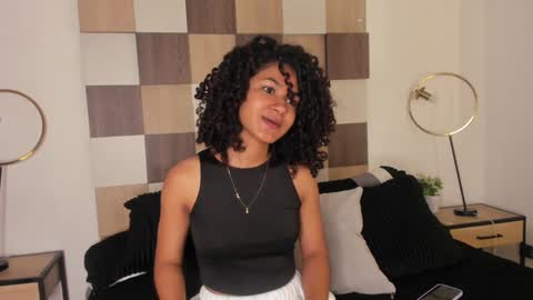 Snapshot of adele_carter_ chatting on January 6, 12:02 pm Andrea online show from January 6, 12:02 pm