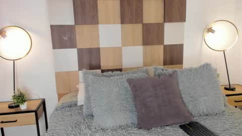 Snapshot of adele_carter_ chatting on January 8, 11:54 am Andrea online show from January 8, 11:54 am