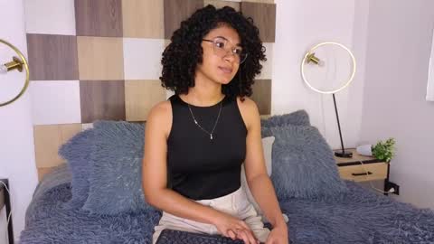 Snapshot of adele_carter_ chatting on January 22, 11:56 am Andrea online show from January 22, 11:56 am