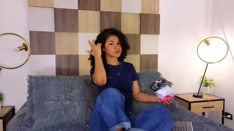 Snapshot of adele_carter_ chatting on January 28, 6:28 pm Andrea online show from January 28, 6:28 pm