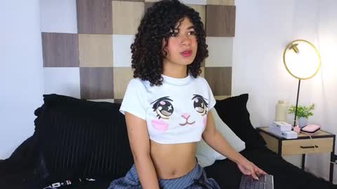 Snapshot of adele_carter_ chatting on February 23, 11:44 am Andrea online show from February 23, 11:44 am