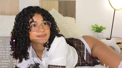 Snapshot of adele_carter_ chatting on March 2, 6:19 pm Andrea online show from March 2, 6:19 pm