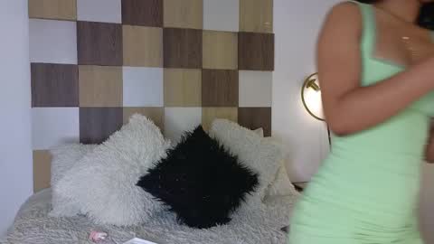 Snapshot of adele_carter_ chatting on March 11, 11:55 am Andrea online show from March 11, 11:55 am