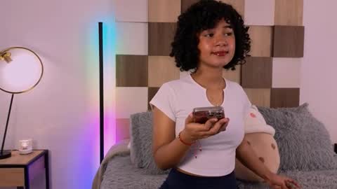 Snapshot of adele_carter_ chatting on October 22, 11:54 am Andrea online show from October 22, 11:54 am