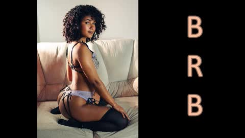 Snapshot of adele_carter_ chatting on October 31, 11:22 am Andrea online show from October 31, 11:22 am