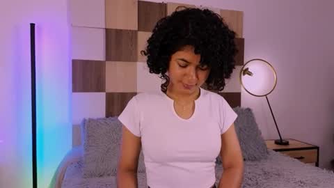 Snapshot of adele_carter_ chatting on November 8, 11:21 am Andrea online show from November 8, 11:21 am