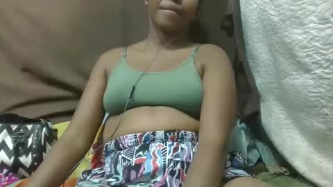 adelealy online show from March 8, 4:17 pm