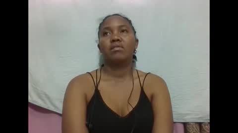 adelealy online show from October 3, 8:00 am