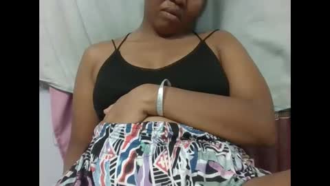 adelealy online show from November 23, 7:35 pm