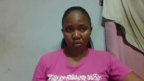adelealy online show from May 3, 3:12 am
