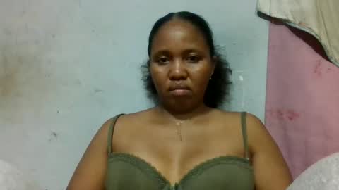 adelealy online show from May 21, 2:35 pm