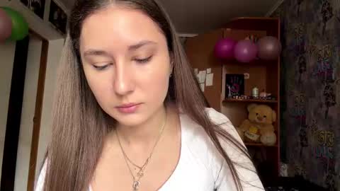 Poly online show from March 4, 9:04 am