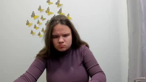 adelecruzz online show from January 18, 12:57 pm