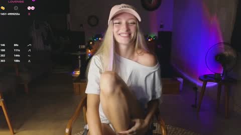 Adele online show from January 30, 2:58 pm