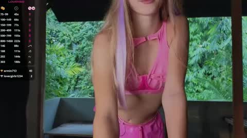 Adele online show from February 25, 6:36 am