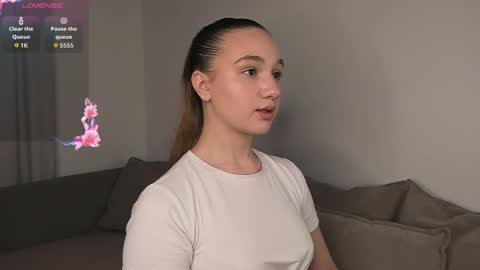 Snapshot of adelexx_zll chatting on May 16, 7:12 pm adelexx_zll online show from May 16, 7:12 pm