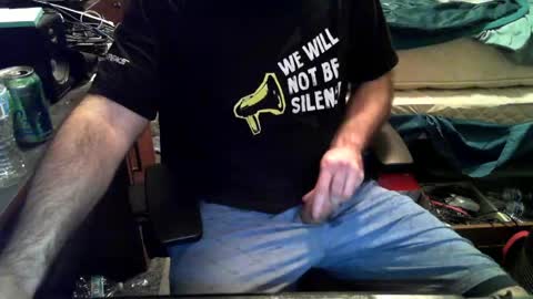 Snapshot of adelhi20 chatting on May 19, 10:27 pm adelhi20 online show from May 19, 10:27 pm
