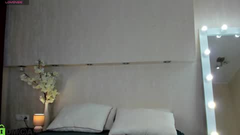 Snapshot of adelina_bliss chatting on May 31, 9:27 am Adelina bliss online show from May 31, 9:27 am