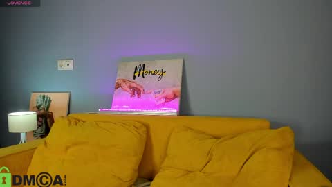 Snapshot of adelina_bliss chatting on June 5, 11:49 am Adelina bliss online show from June 5, 11:49 am