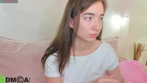 Snapshot of adelina_bliss chatting on June 13, 9:18 am Adelina bliss online show from June 13, 9:18 am