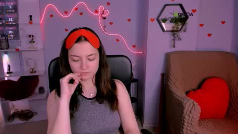 Adel online show from March 11, 10:32 am