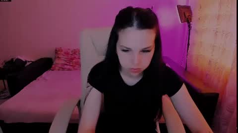 Snapshot of adelina_xxx chatting on July 8, 8:41 am adelina_xxx online show from July 8, 8:41 am