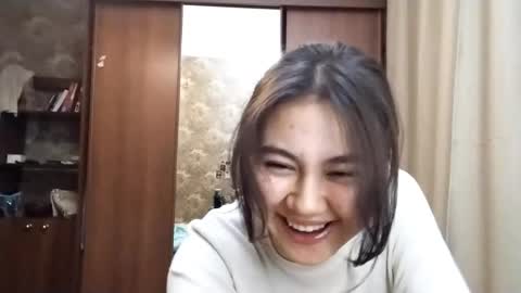 Snapshot of adelinehaefner chatting on November 27, 5:04 pm Anna online show from November 27, 5:04 pm