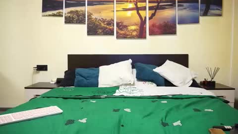 Adellineee online show from September 20, 9:05 pm