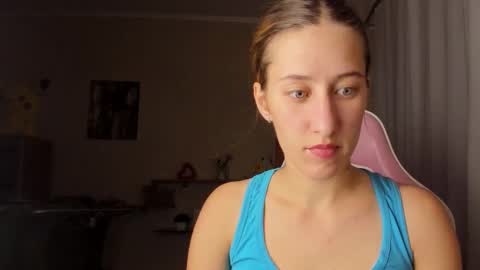 Adell online show from September 20, 9:38 pm