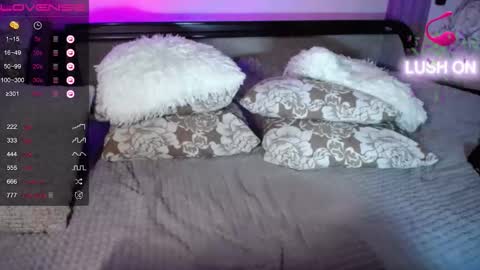 Adelyn online show from November 11, 5:07 am