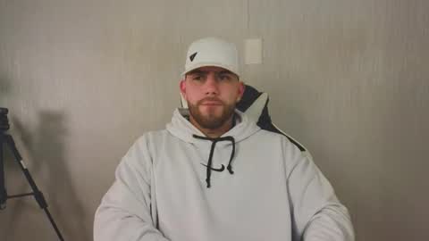 Ades online show from November 1, 12:18 pm