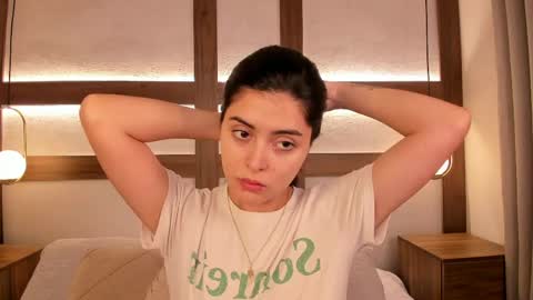 Snapshot of adhara_black01 chatting on May 6, 12:43 pm Adhara online show from May 6, 12:43 pm