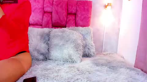 Snapshot of adhara_smith_ chatting on June 17, 12:07 pm online show from June 17, 12:07 pm