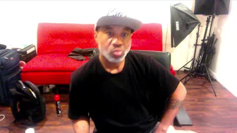 adick_ting online show from December 2, 1:46 pm