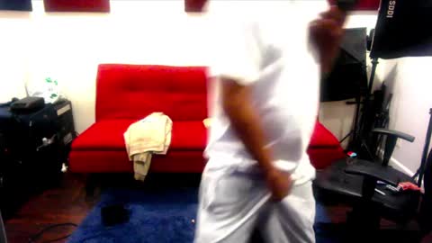 adick_ting online show from February 7, 9:15 pm