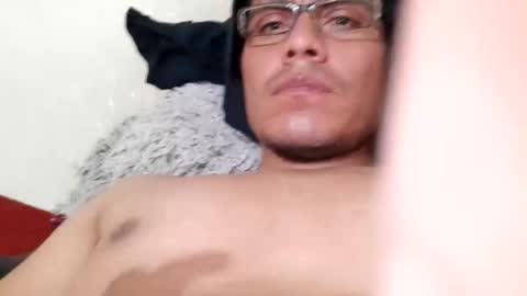 Snapshot of adielv740 chatting on November 10, 9:19 am adiel online show from November 10, 9:19 am