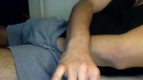 Snapshot of adipoli710 chatting on May 18, 5:35 am horny kinky daddy online show from May 18, 5:35 am