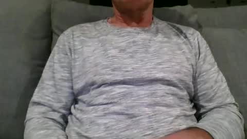 adjustable14 online show from November 18, 11:25 am