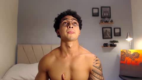 Adonis online show from September 25, 3:54 am