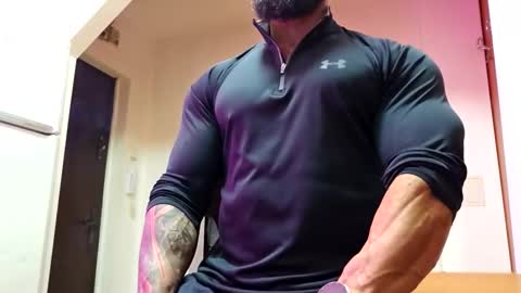 Adonis online show from May 7, 3:06 pm