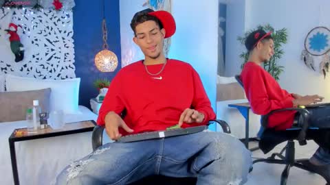 adonis_wb online show from December 16, 4:06 am