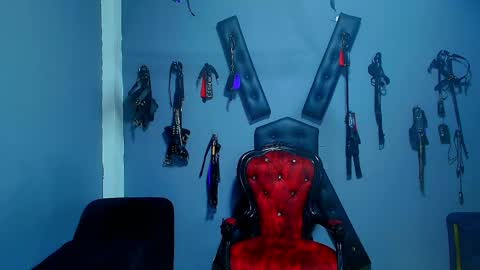 adonisdios online show from May 2, 2:11 pm