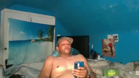 Snapshot of adoniswoody chatting on June 4, 3:01 am Adonis XDDDDDDDD Woody online show from June 4, 3:01 am