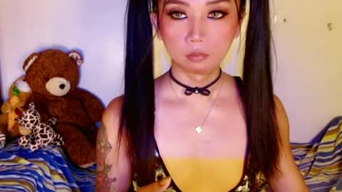 jasmine online show from June 21, 1:52 am