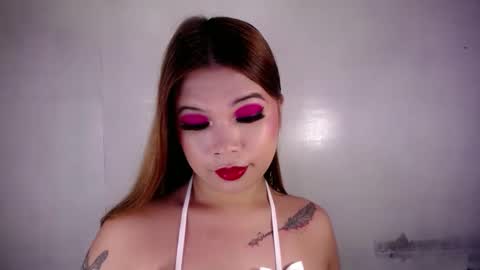 adorabletsforyouxx online show from December 12, 3:27 pm
