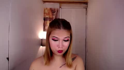 adorabletsforyouxx online show from October 14, 6:31 pm