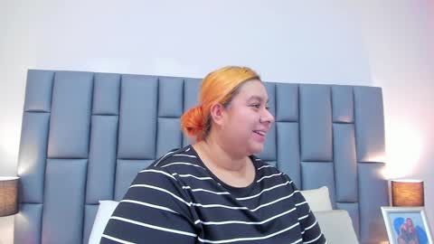 Snapshot of adreeaperez1 chatting on January 22, 11:45 am ANDREA PEREZ online show from January 22, 11:45 am