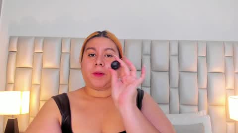 Snapshot of adreeaperez1 chatting on January 24, 11:48 am ANDREA PEREZ online show from January 24, 11:48 am