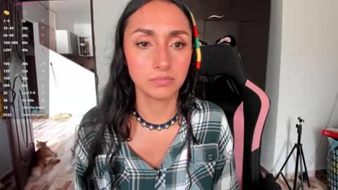 Adrena10 online show from December 3, 8:40 pm